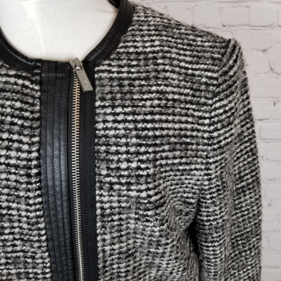 SOLD - Picture 2 of 8